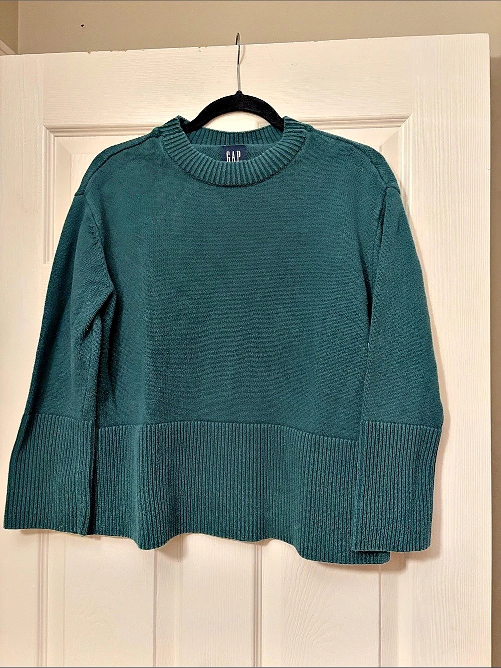Gap Crewneck Sweater in Green Size Medium